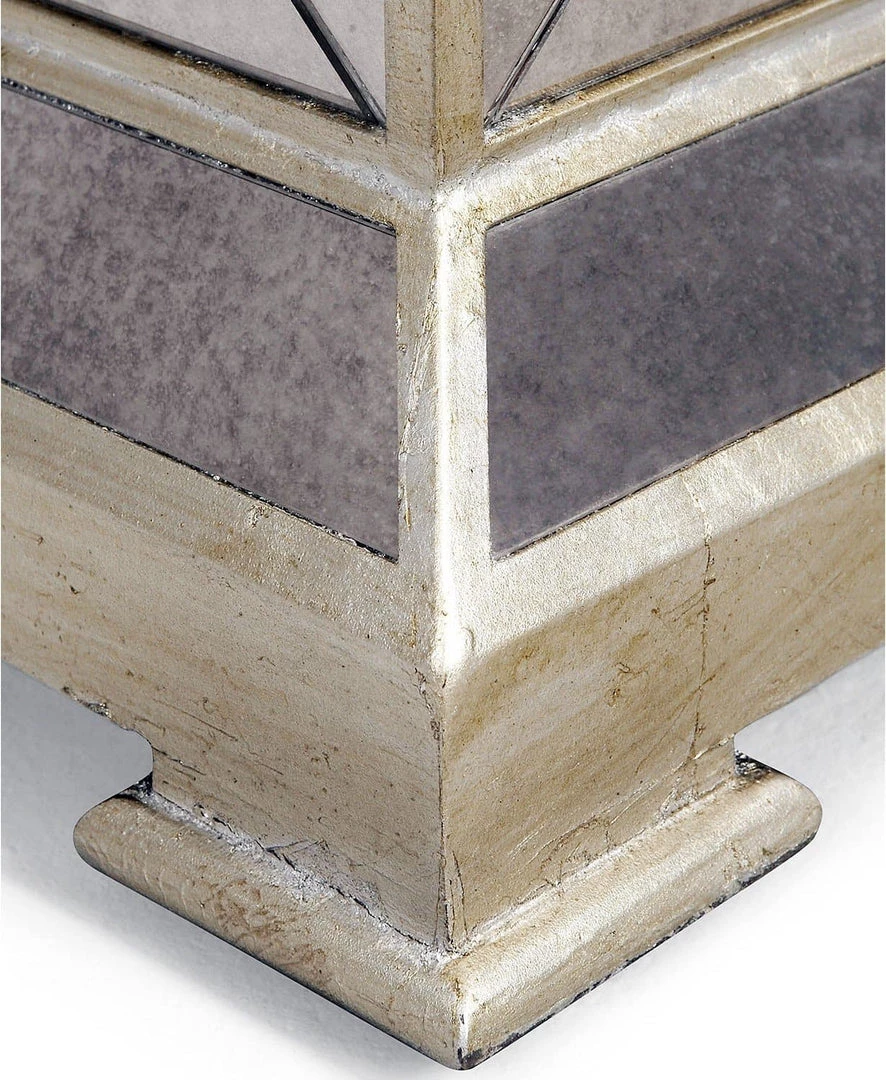 Best Master Furniture Borghese Mirrored Round Dining Table