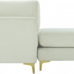 Meridian Furniture Living Room Julia 5 Piece Velvet Modular Reversible Sectional