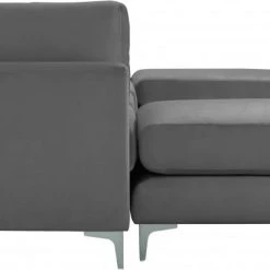 Meridian Furniture Living Room Julia 6 Piece Velvet Modular Reversible Sectional