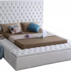 Meridian Furniture Bliss Velvet Bed Bedroom