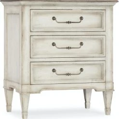 Hooker Furniture - Arabella Three-Drawer Nightstand