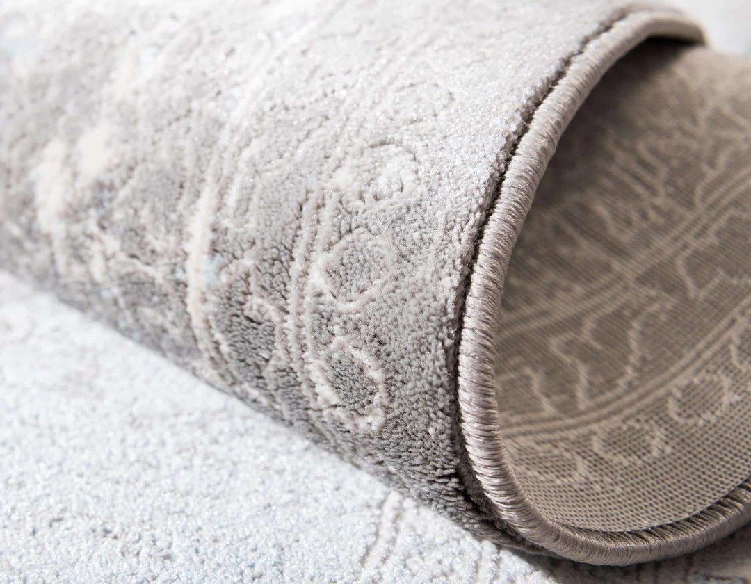 Uniqueloom Light Blue New Classical Round Rug Home Decor