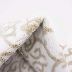 Uniqueloom Rushmore Rectangle Snow White Rug Home Decor