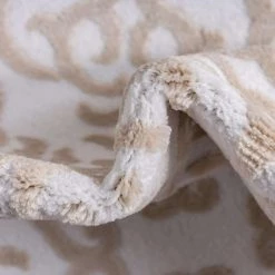 Uniqueloom Rushmore Rectangle Snow White Rug Home Decor