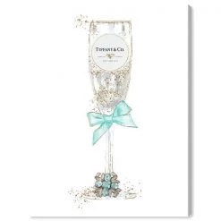 Oliver Gal Delicate Royal Bubbly Champagne