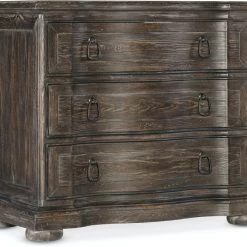 Hooker Furniture - Traditions Three-Drawer Nightstand Bedroom