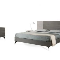 VIG Nova Domus Palermo Italian Modern Faux Concrete & Grey Bed