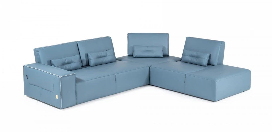VIG Accenti Italia Sectional Sofa Living Room