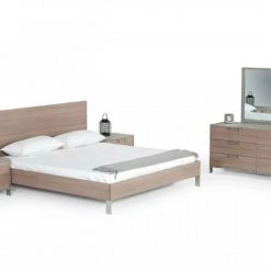 VIG Nova Domus Boston - Modern Light Oak & Brushed Stainless Steel Bed Beds & Headboards