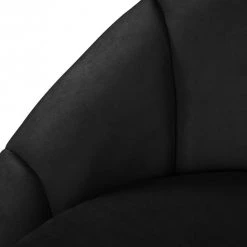 Meridian Furniture Shelly Velvet Chaise