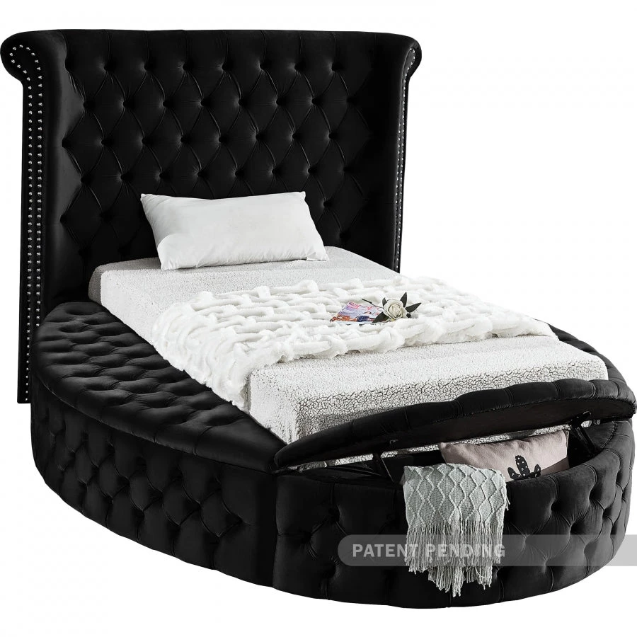 Meridian Furniture Luxus Round Velvet Bed