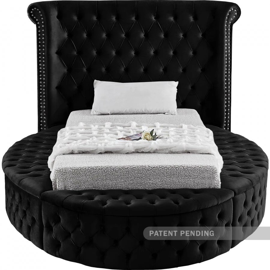 Meridian Furniture Luxus Round Velvet Bed