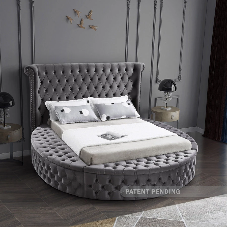 Meridian Furniture Luxus Round Velvet Bed