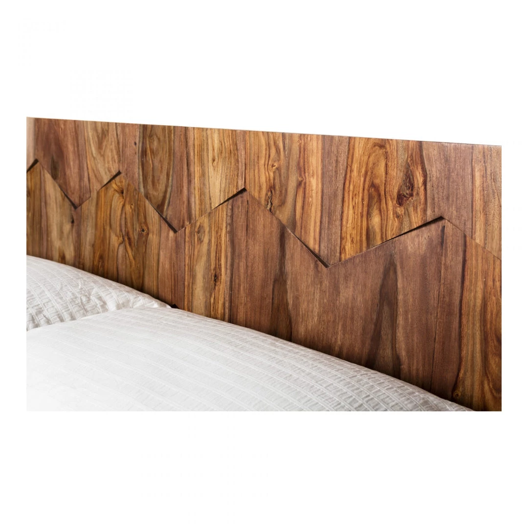 Moe's O2 Bed Brown Bedroom