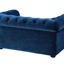 TOV Husky Pet Bed Pet Furniture