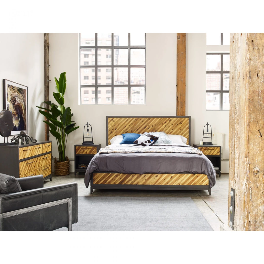 Moe's Living Room Luxley Club Chair