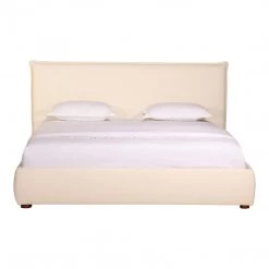 Moe's Recharge King Bed Bedroom