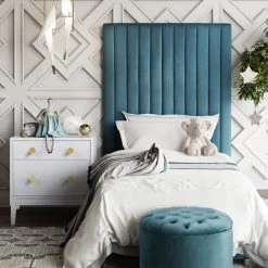 TOV Arabelle Velvet Bed