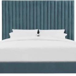 TOV Arabelle Velvet Bed
