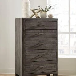 Modus Furniture Bedroom Hadley Chest