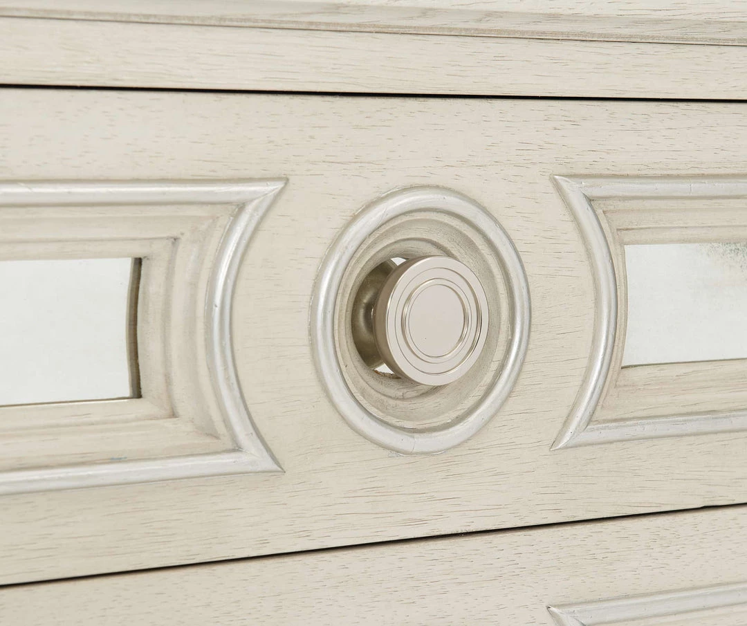 Bernhardt Bedroom Allure Bachelor's Chest