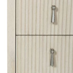 Bernhardt East Hampton Bachelor's Chest Bedroom