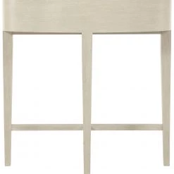 Bernhardt East Hampton Oval Nightstand Bedroom
