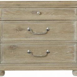 Bernhardt Rustic Patina Bachelor's Chest Bedroom