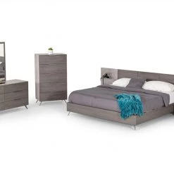 VIG Nova Domus Bronx Italian Modern Faux Concrete & Grey Bed