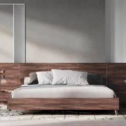 VIG Nova Domus Brooklyn Italian Modern Walnut Bed Beds & Headboards