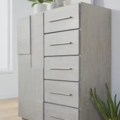 Modus Furniture Destination Sweater Chest Bedroom