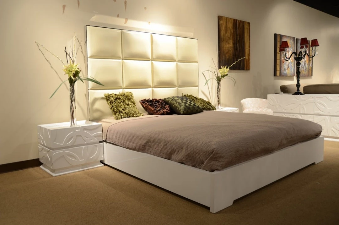 VIG Temptation Ariel High Headboard Modern Bed Bedroom