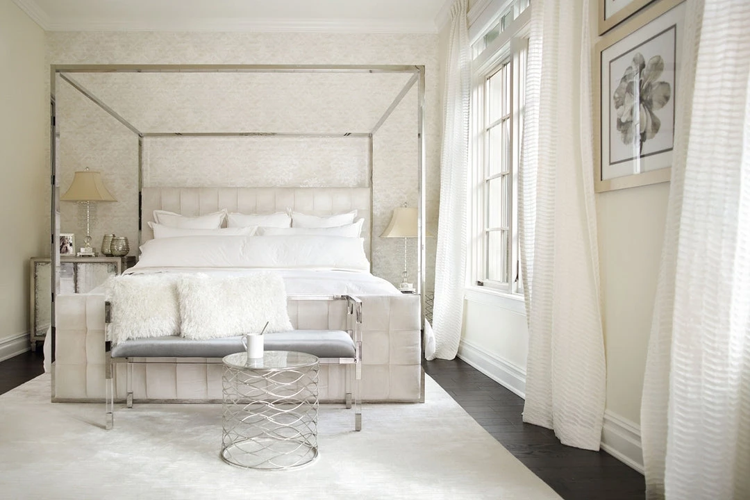 Safavieh Alecxi Velvet King Bed