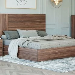VIG Nova Domus Asus - Italian Modern Walnut Bed Beds & Headboards