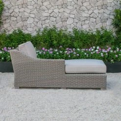 VIG Renava Seacliff Outdoor Wicker Sectional Sofa Set
